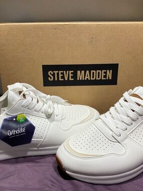 Steve Madden White Sneakers with Brown Heel Accents